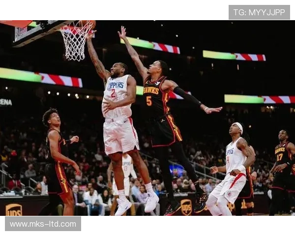 哈登闹交易快船惨败小卡28场